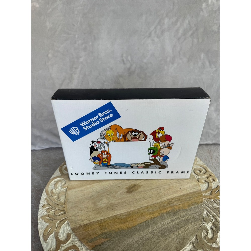 Warner Bros Studio Store Looney Tunes Classic Frame‎ 4x6 Vintage 1998 New in Box